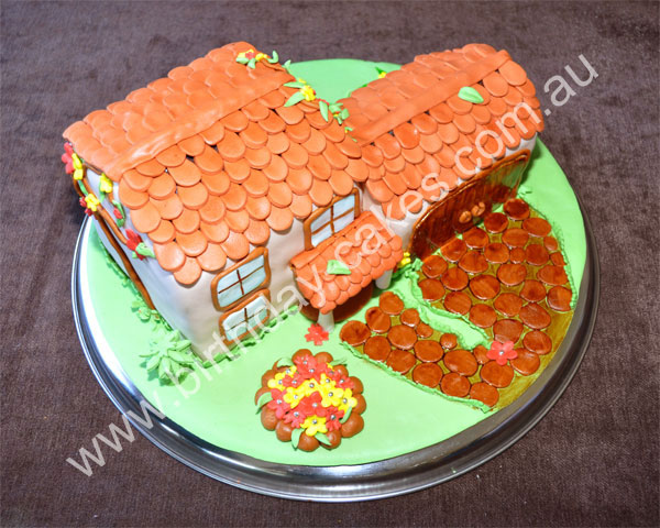 house birthday cake